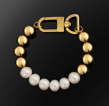 Load image into Gallery viewer, Men’s Pearl Bracelet
