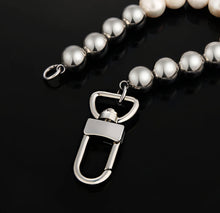 Load image into Gallery viewer, Men’s Pearl Bracelet
