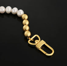 Load image into Gallery viewer, Men’s Pearl Bracelet
