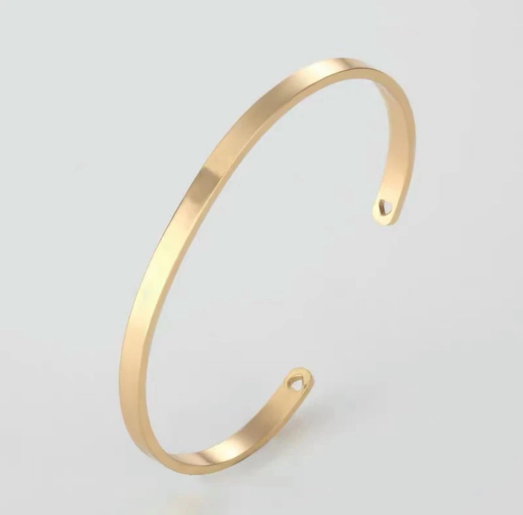 Sweet Heart Bangle