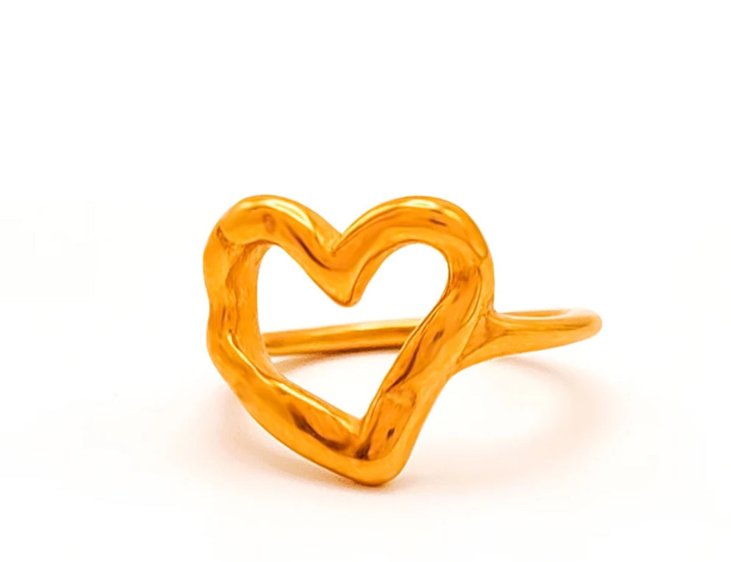 Crushed Heart Ring