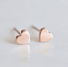 Load image into Gallery viewer, Tiny Heart Earrings
