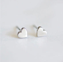 Load image into Gallery viewer, Tiny Heart Earrings
